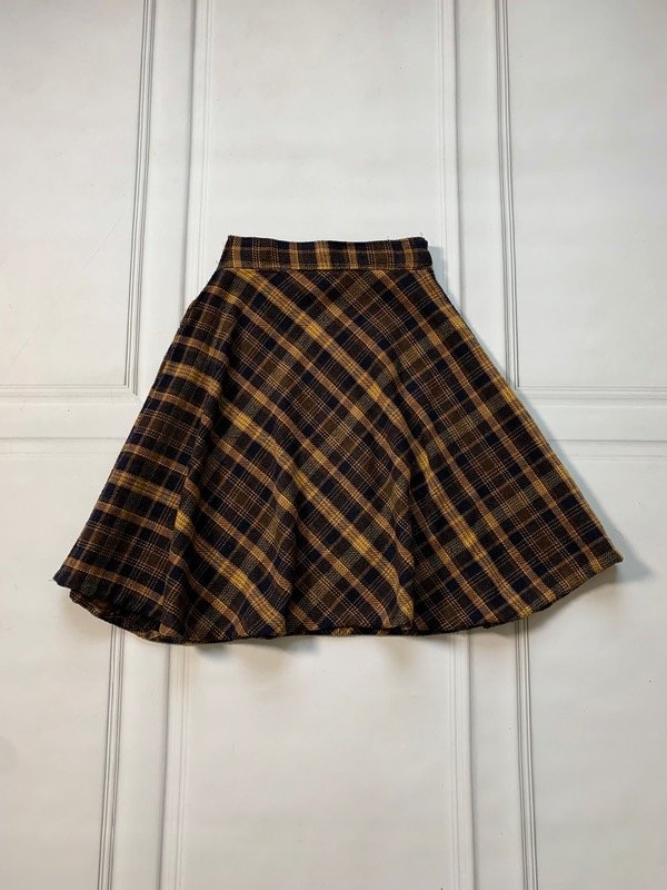 Producto - Falda Escocesa 01
