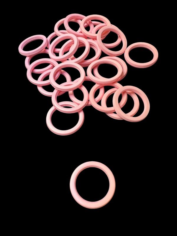 Producto - Argolla de plástico plana de 13 mm Rosa bebé (100 unidades)
