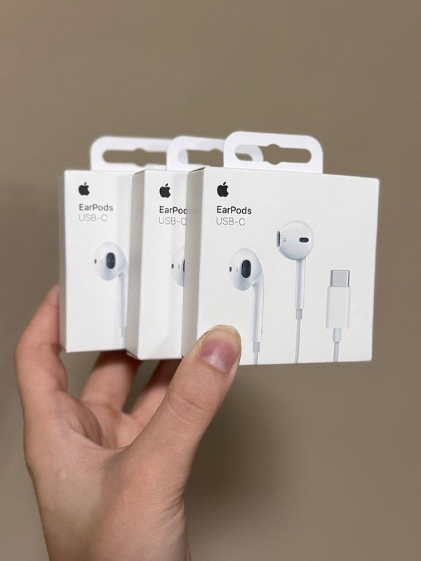 Producto - Auriculares con cable a ficha tipo C