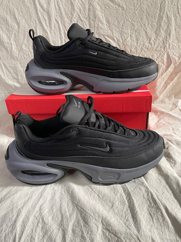 Producto - Nike Air Max Portal Total Black