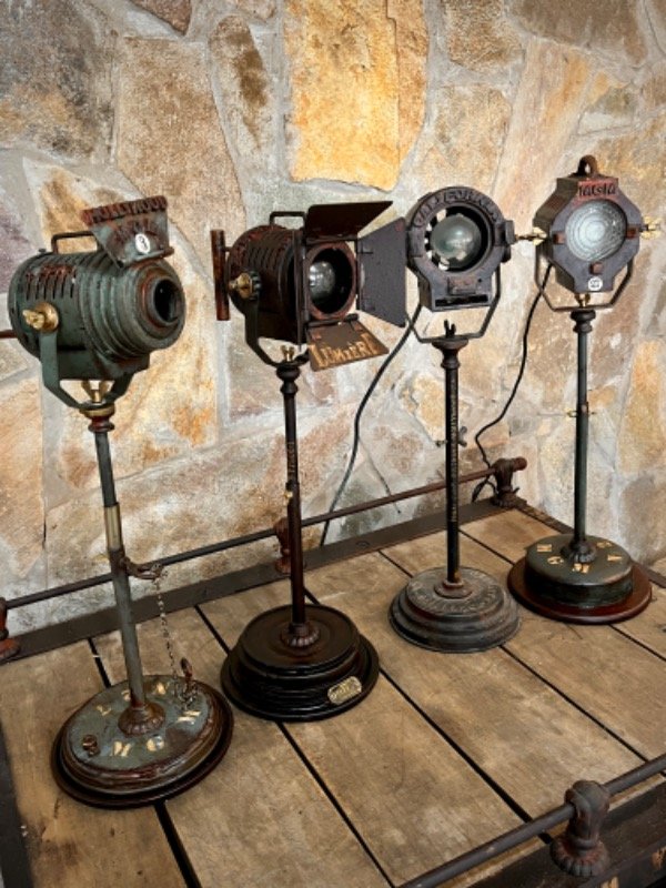 Producto - Antiguos reflectores de cine 1930