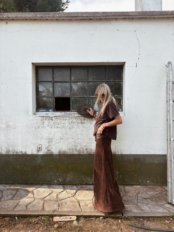 Producto - Pantalón de corderoy africa