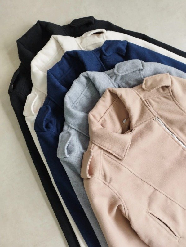 Producto - Chaqueta de paño con cierre cruzado