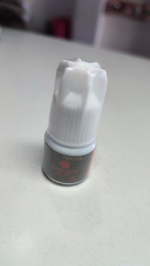 Producto - Neicha pegamento pestañas