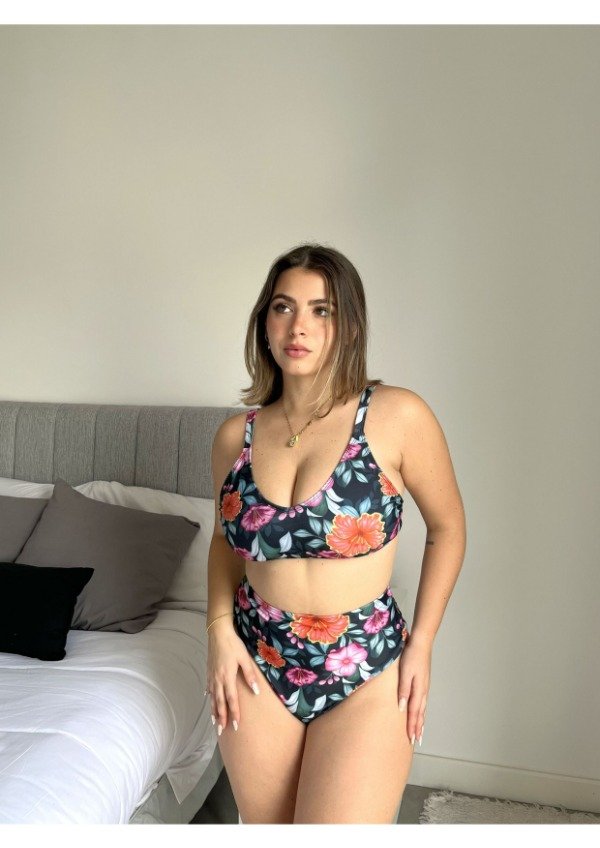 Producto - Top Nalu tres flores