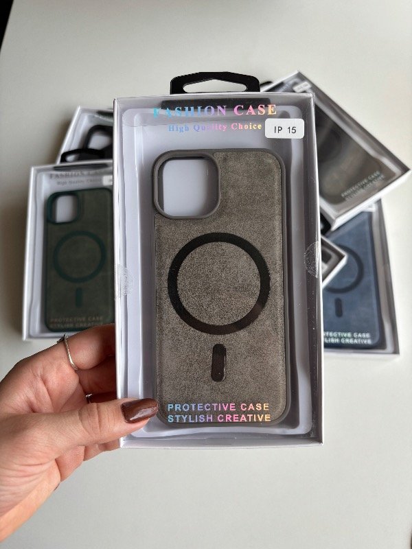 Producto - FUNDA CUERO MAGSAFE IP 15