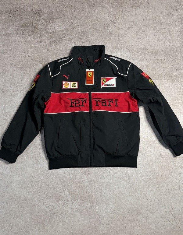Producto - Chaqueta Ferrari Negra