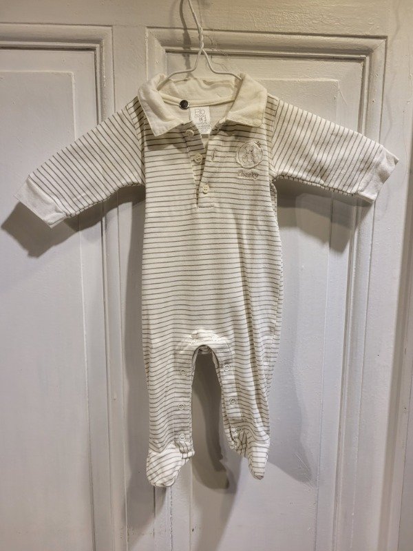 Producto - Body CHEEKY rayado blanco y beige Talle 1/3 meses - PRECIO: 16X