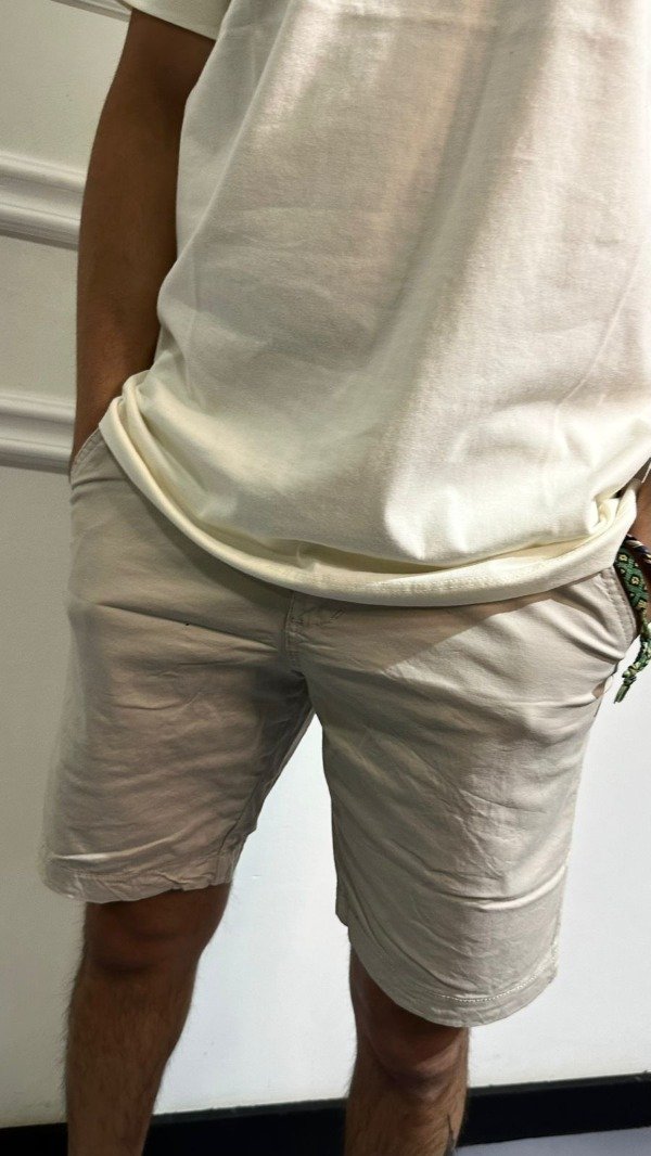 Producto - Bermuda corte chino tiza