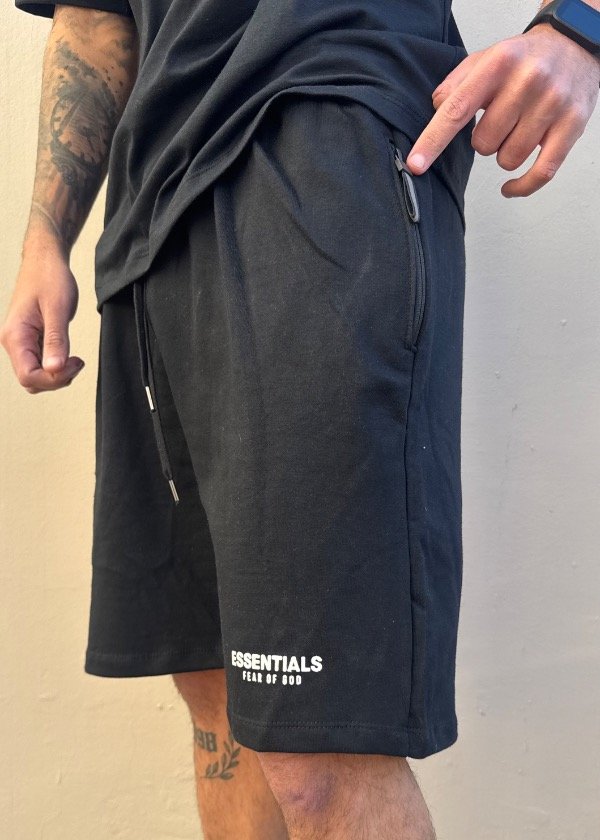 Producto - Bermuda Essentials Fear Of God Negra - 1