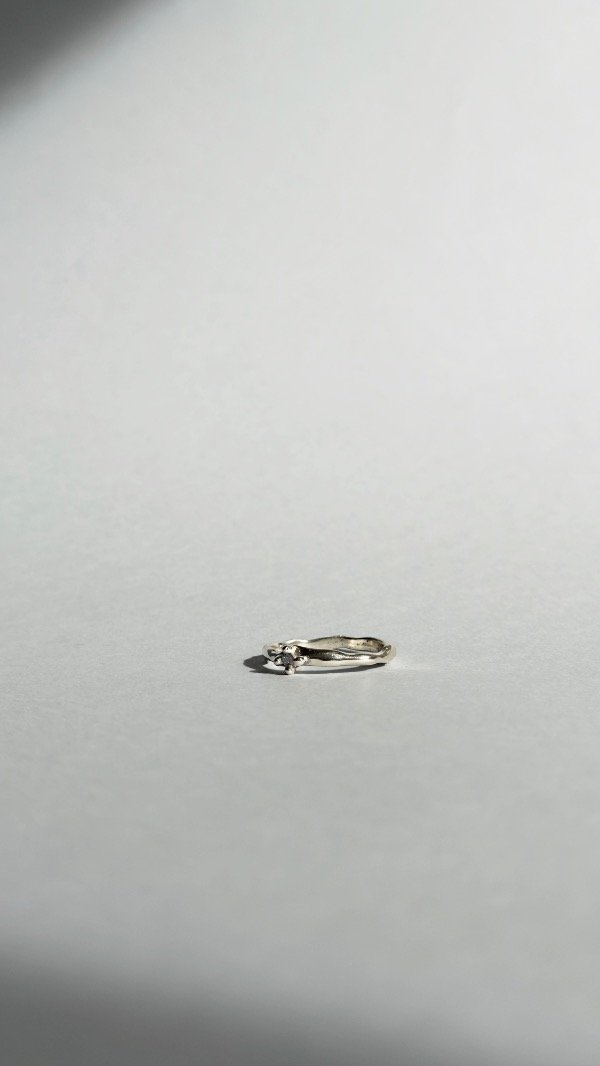 Producto - Anillo fino plata con piedra cubic - 1