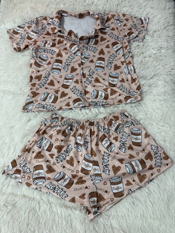Producto - Pijama camisero animado - Cafe