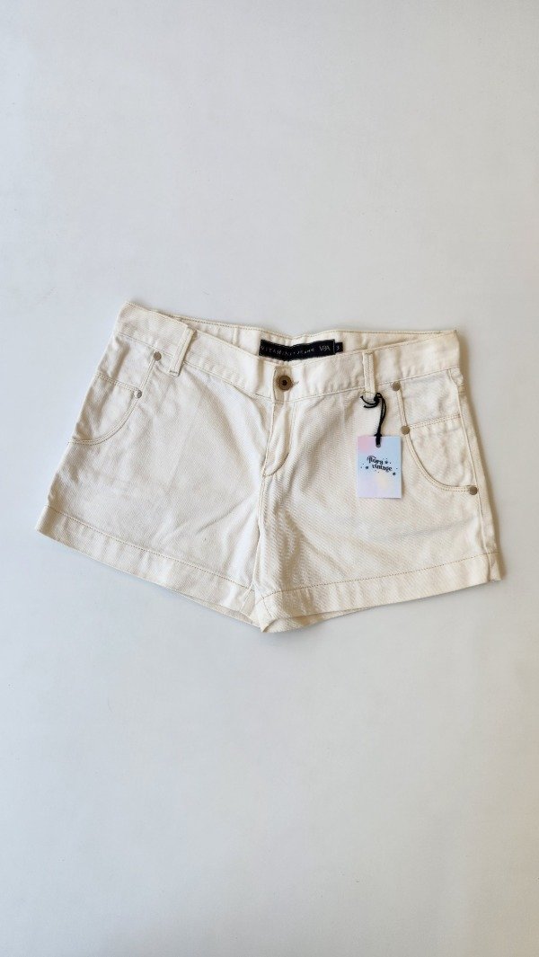 Producto - Mini short Vitamina
