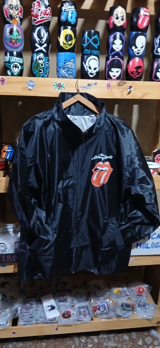 Producto - Rompeviento stones