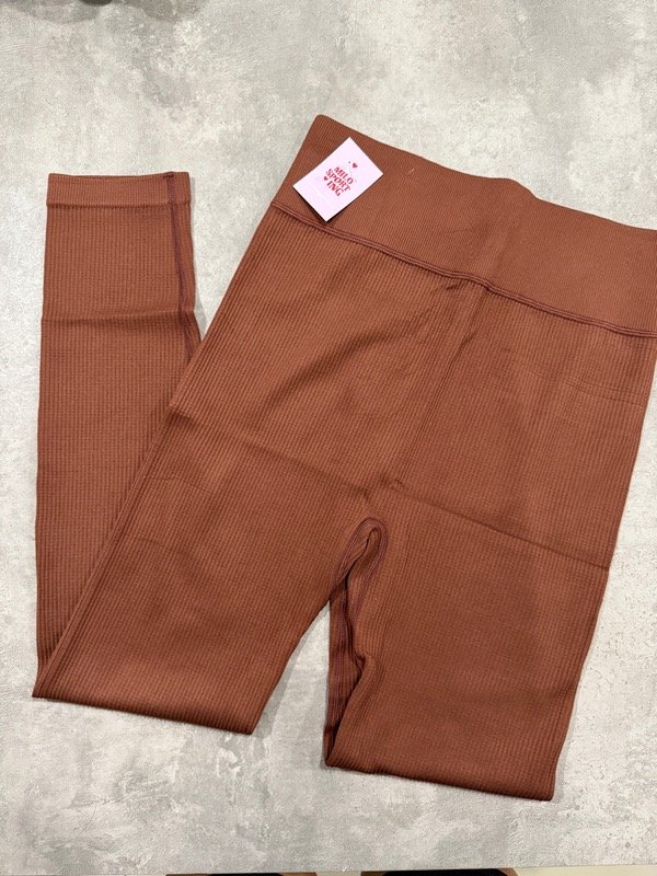 Producto - CALZA SIN FRUNCE MARRON