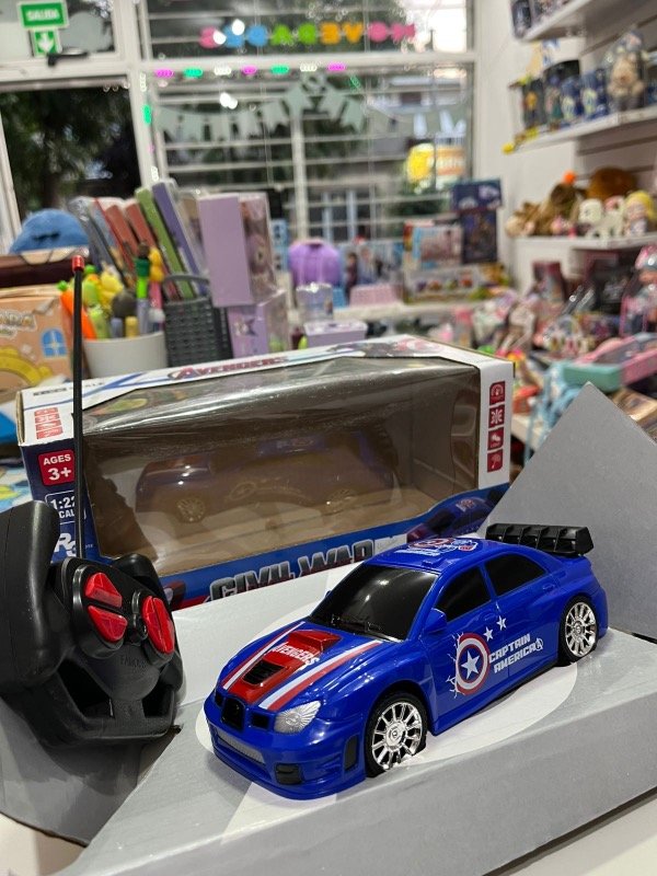 Producto - Auto a control remoto