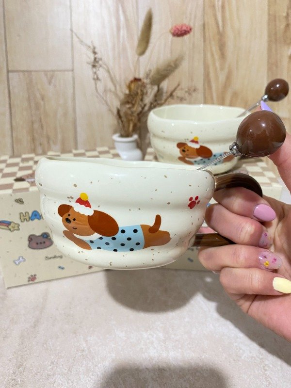 Producto - TAZA DE CERÁMICA PERRO SALCHICHA (con cucharita incluida)
