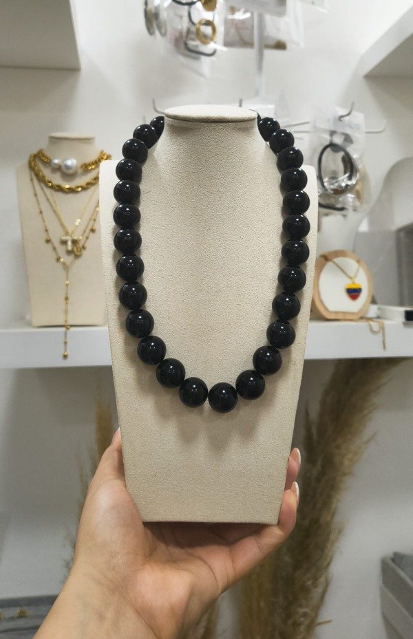 Producto - Collar Chicle Negro