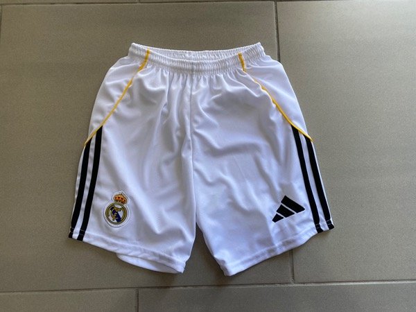 Producto - Short Real Madrid blanco
