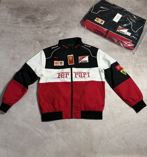 Producto - Chaqueta Ferrari