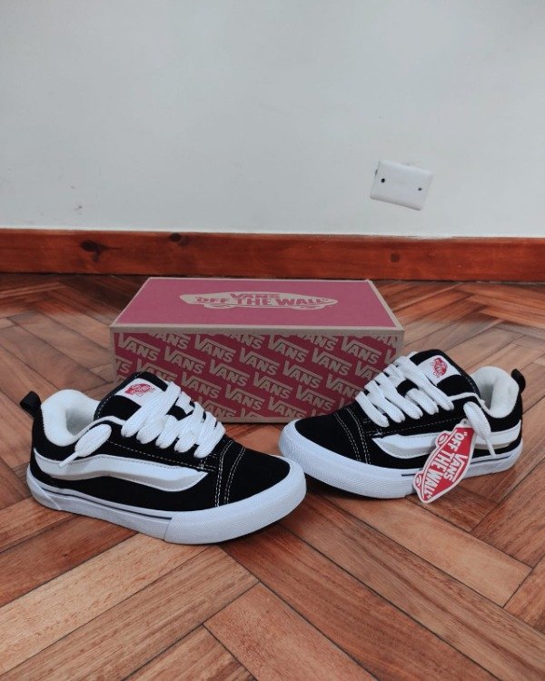 Producto - Vans Knu Classic