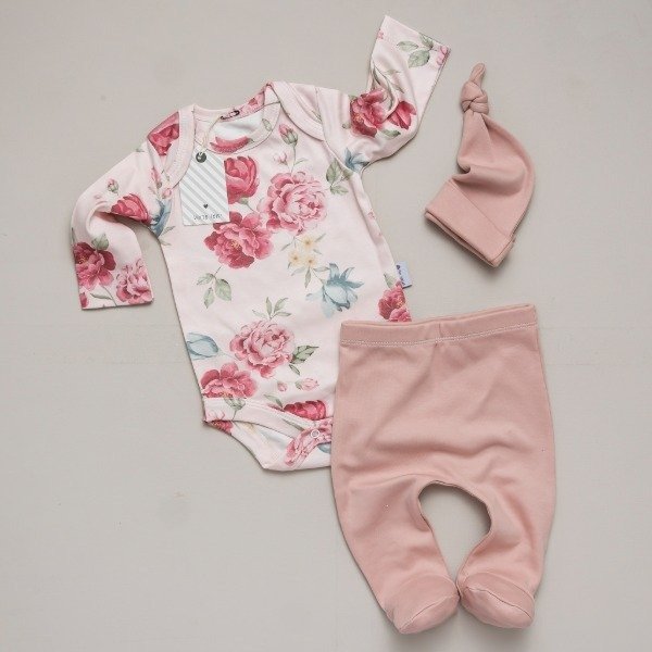 Producto - Tania - Body estampado + ranita y gorro liso