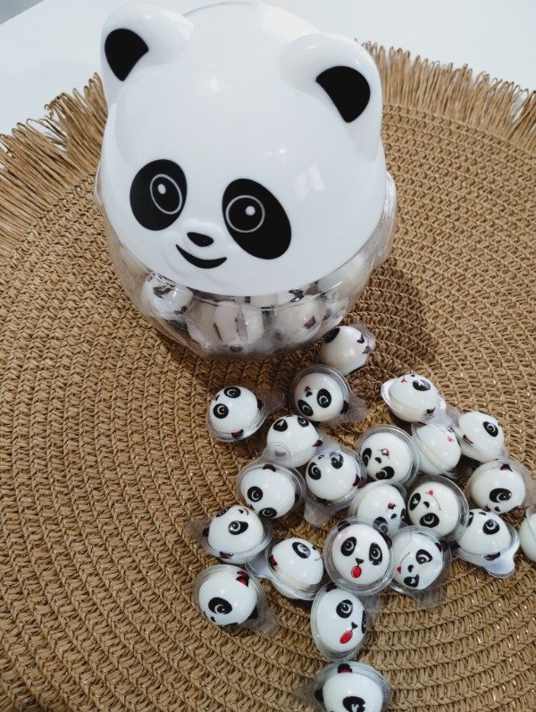 Producto - Mini gomitas en cápsulas panda, por 60 unidades