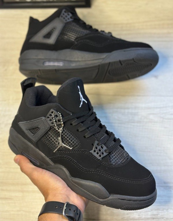 Producto - Air Jordan 4 Retro Black Cat