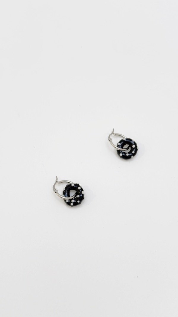 Producto - Argolla textura negro y blanco