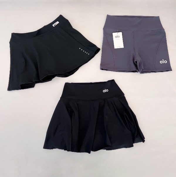 Producto - Short / pollera discontinuas SALE