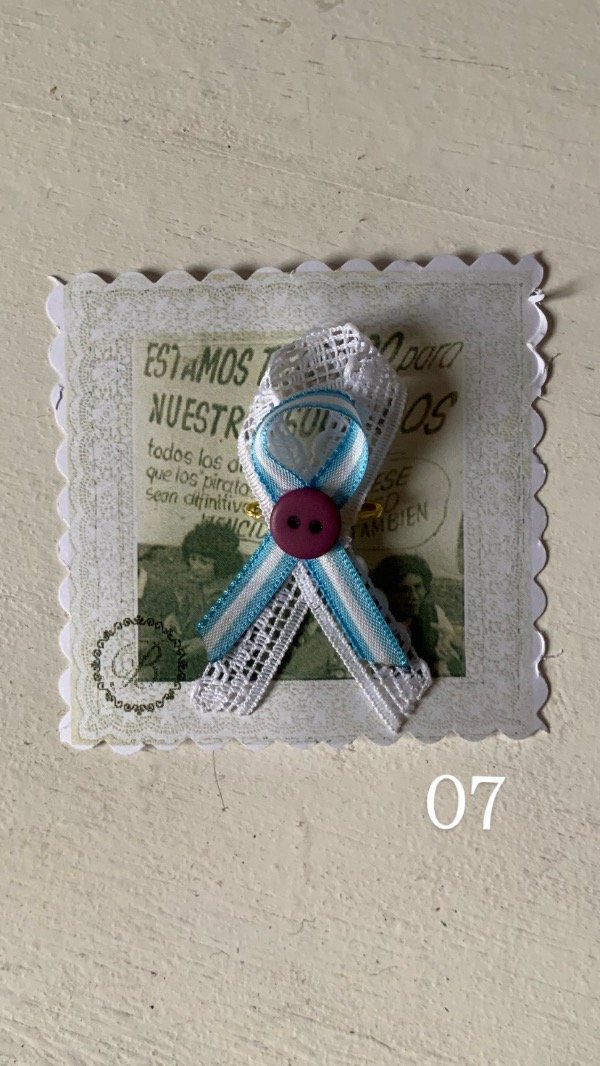 Producto - Escarapela Pin - 9