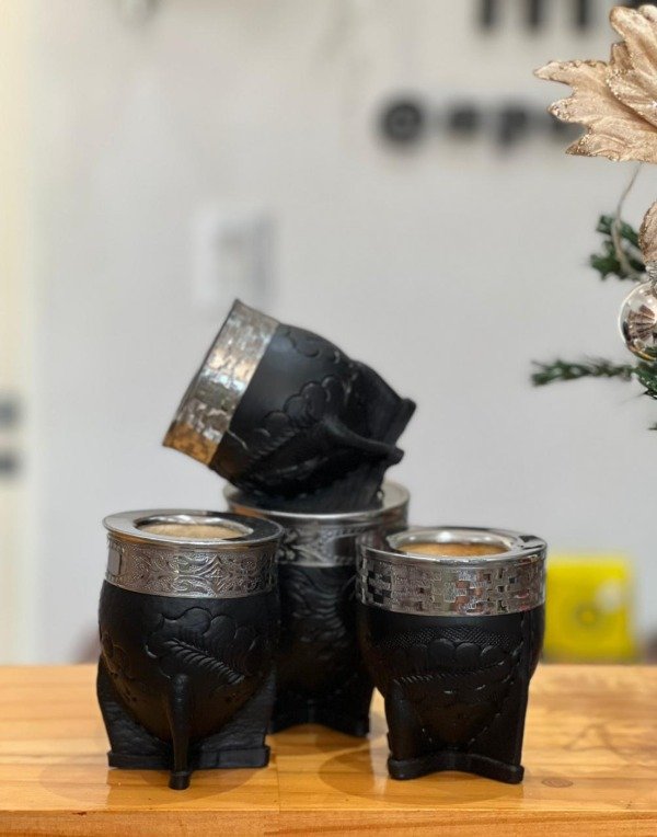 Producto - imperial, cuero dibujado, virola de acero lisa