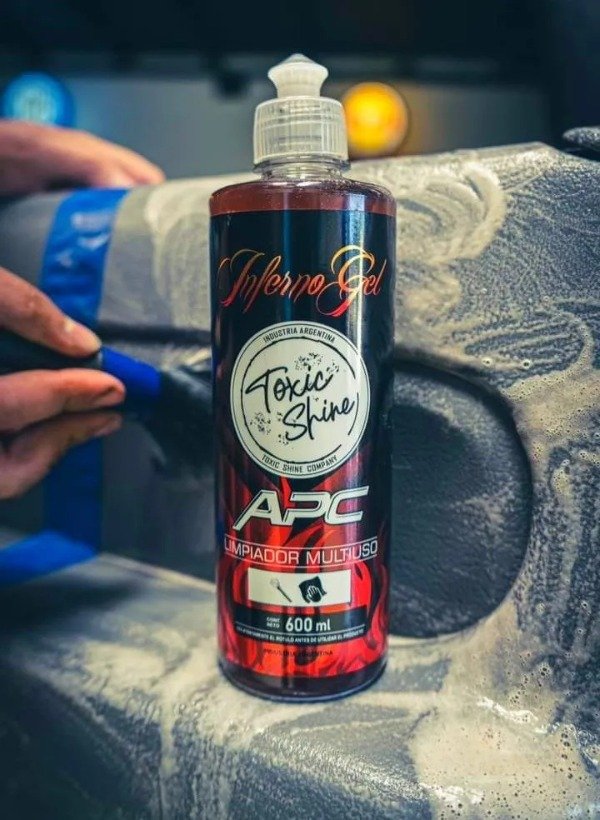 Producto - TOXIC SHINE LIMPIADOR INFERNO GEL APC INTERIOR TAPIZADO PLASTICOS 600 ML