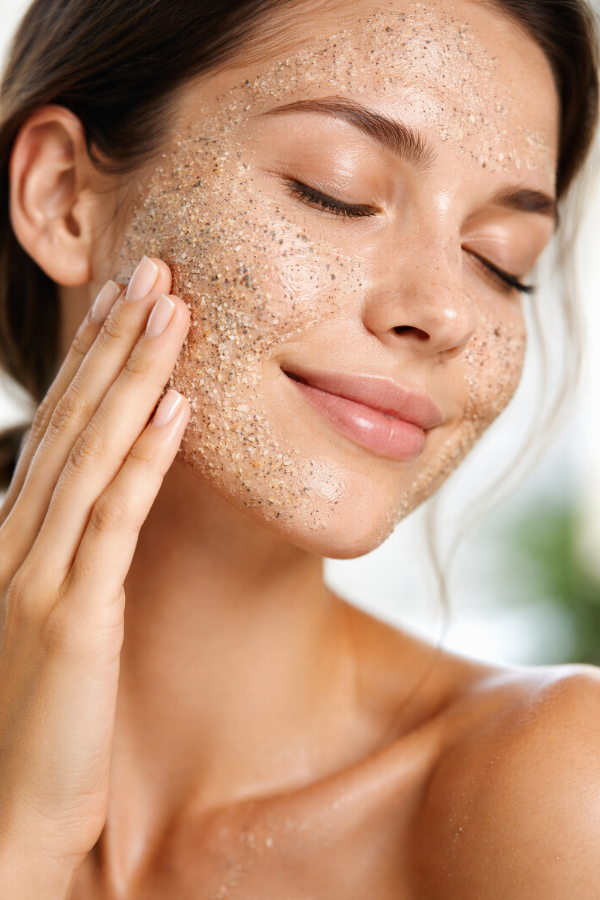 Producto - Exfoliante facial renovador  y nutritivo