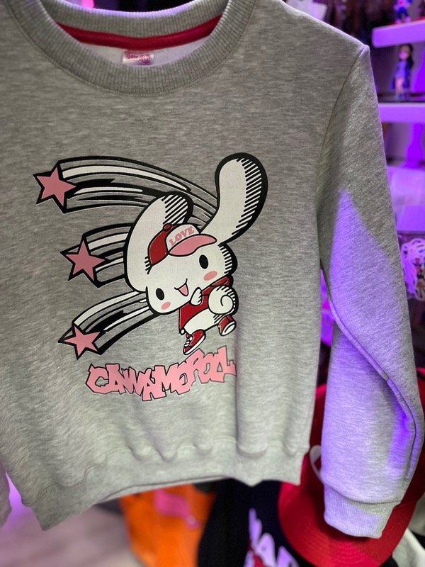 Producto - Buzo Pupero Cinnamoroll gris