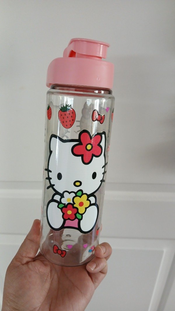 Producto - Botella Hello Kitty
