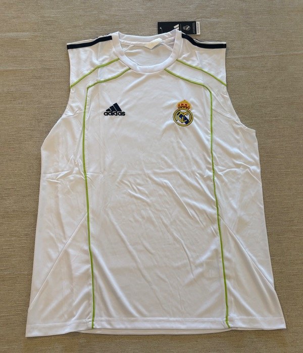 Producto - Musculosa Real Madrid suplente 25/26