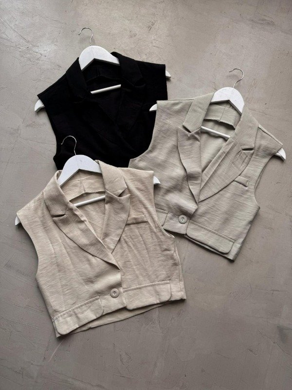 Producto - Chaleco sastrero bolsillos falsos - verde- beige- negro