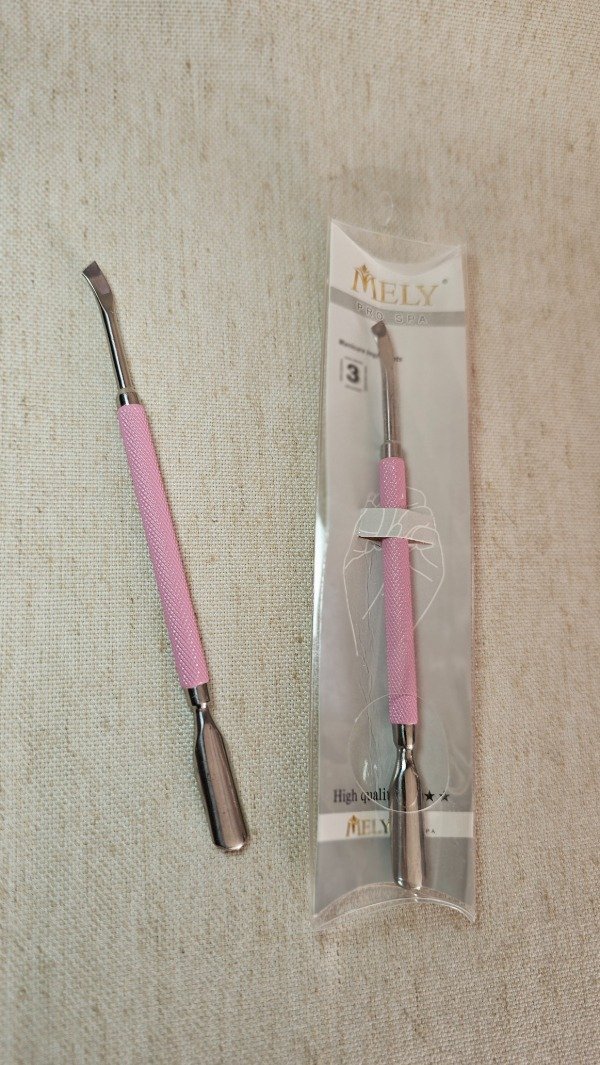 Producto - REPUJADOR DOBLE MELY MANGO DE GOMA