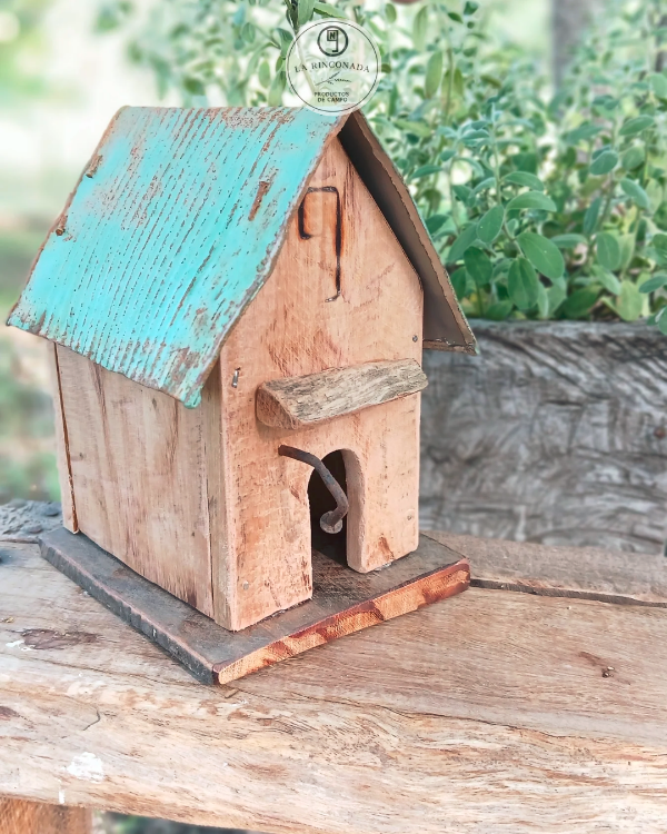 Producto - Casita charo techo verde