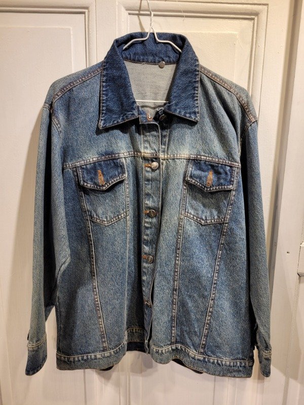 Producto - Campera SO CIPPO de jean azul Nueva C/etiqueta Talle 18 años - PRECIO: 44X
