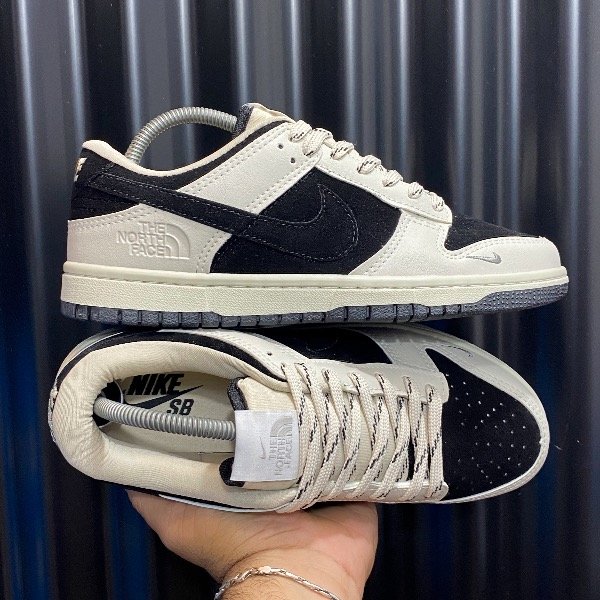 Producto - sb dunk low tnf