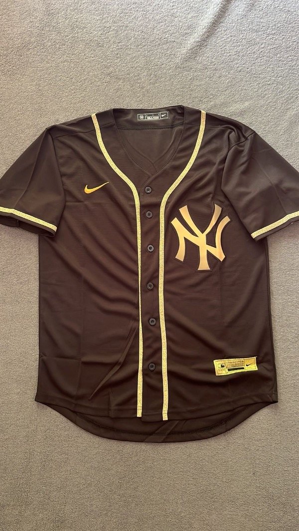 Producto - Camisa Yankees Edición Limitada (MLB)