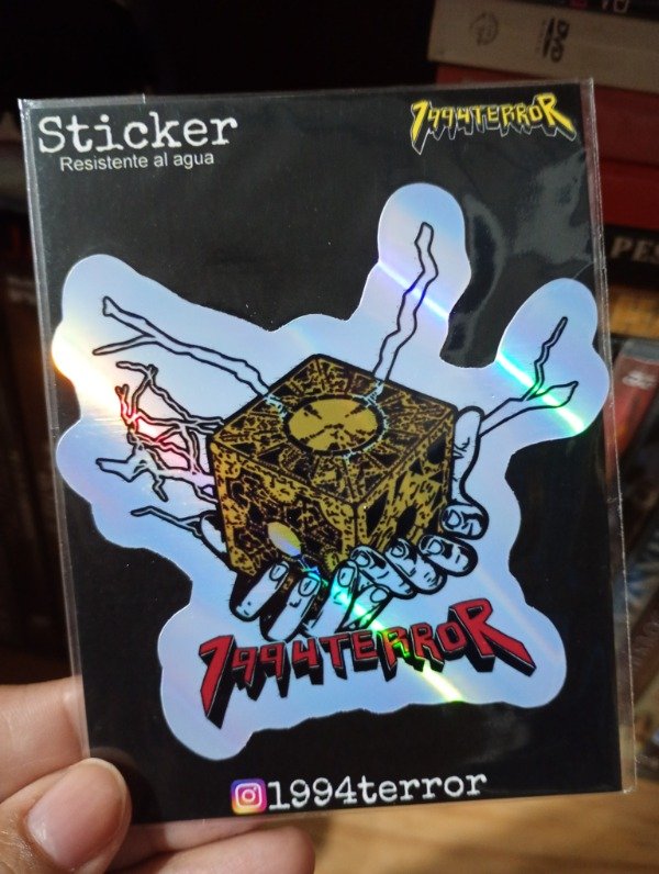 Producto - Sticker holografico hellraiser 3
