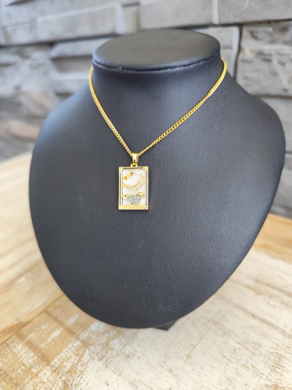 Producto - Collar tarot modelo 3. Acero dorado.