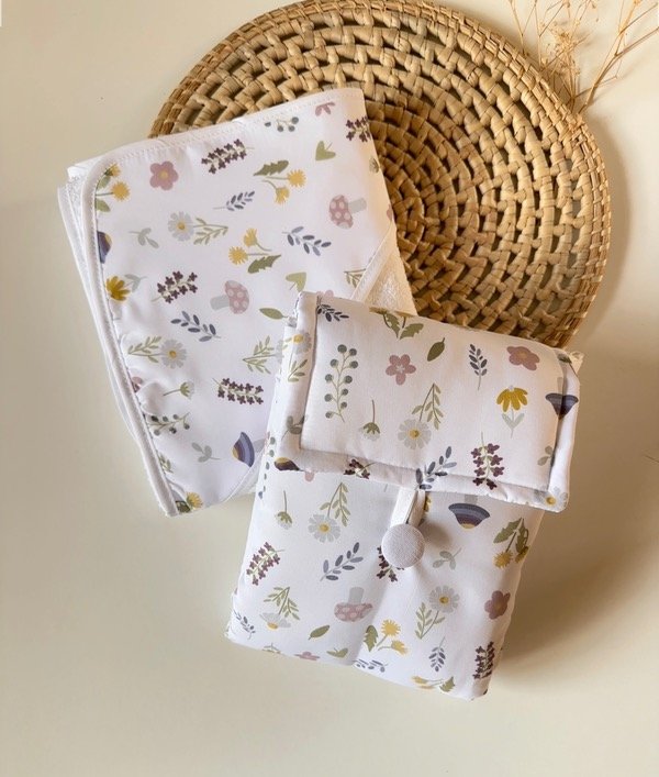 Producto - Toallon + Cambiador, Estampa Honguitos lilas