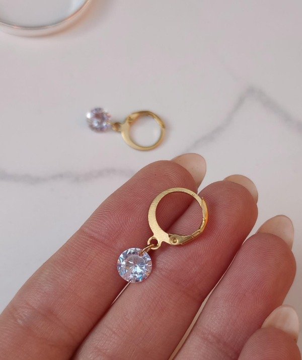 Producto - Aros Brisura Dorados con Cubic