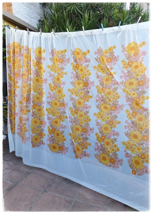 Producto - Cortinas Vintage Estampado Flores naranjas 2 paños