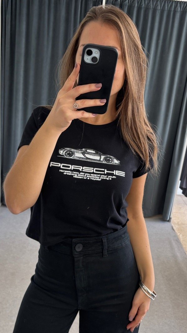 Producto - Remera Porche negra
