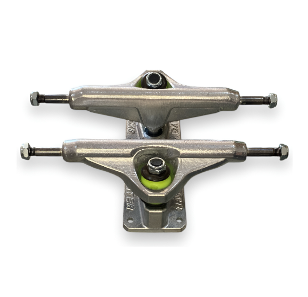 Producto - Trucks de skate DATER pulidos